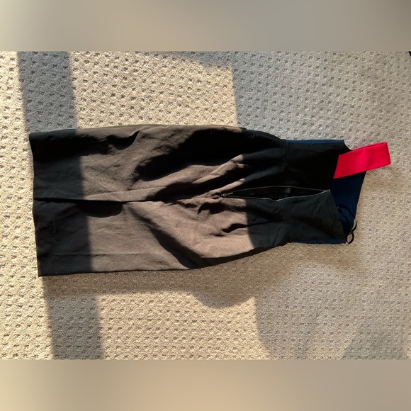 Roland Mouret for Banana Republic one shoulder cocktail dress size 0 - Picture 4 of 4